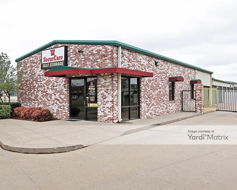 Storage Units for Rent available at 9135 South Sheridan Road, Tulsa, OK 74133