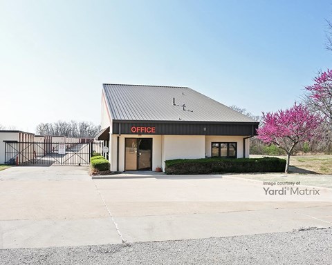 Storage Units for Rent available at 10 West 71St South, Tulsa, OK 74132