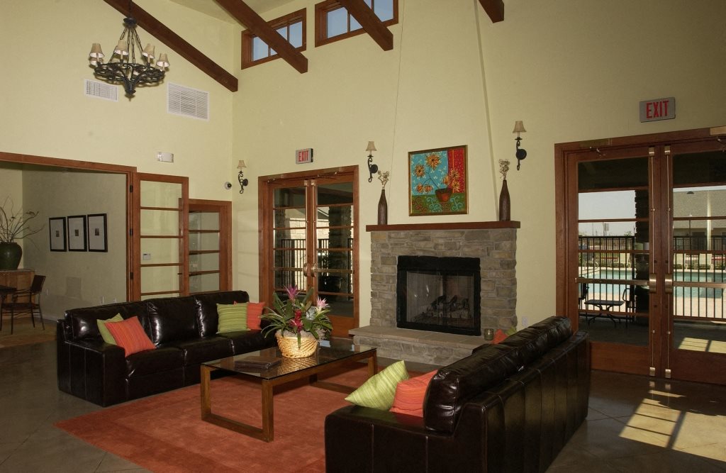 College Park Apartment Homes