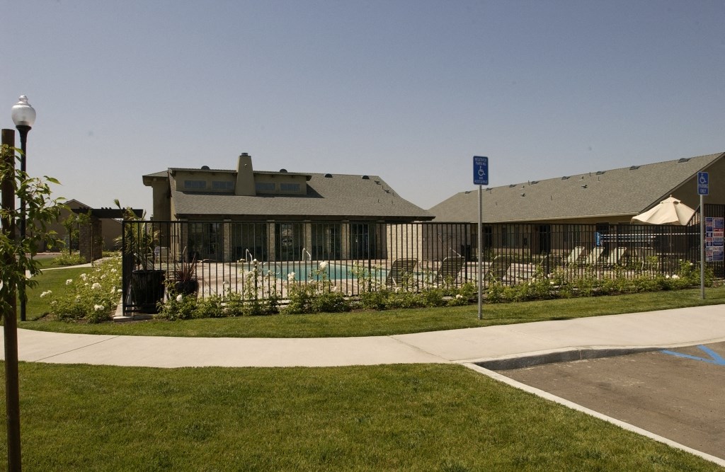 College Park Apartment Homes, 899 Dogwood Ave, Lemoore, CA RentCafe