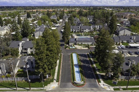 Lakeside Entrance Skyview