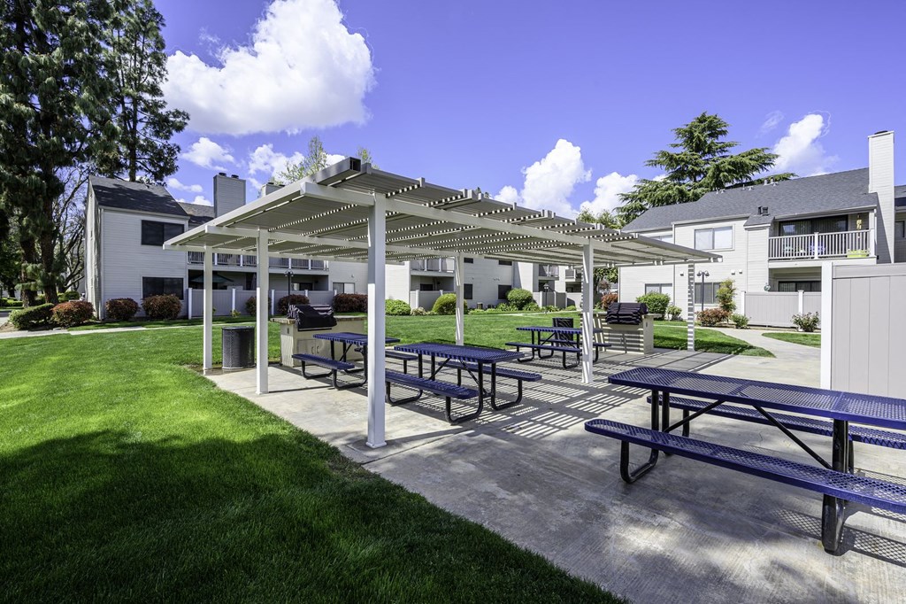 Lakeside Picnic Area