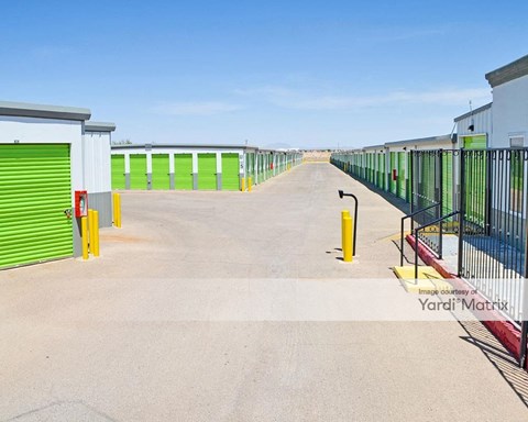 Storage Units for Rent available at 10520 Dyer Street, El Paso, TX 79924