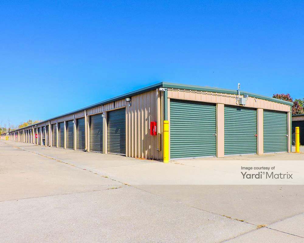 Come Build And Showcase Your Designs Lego Legoclub Bricknetwork Legos Kids Legomania Brickcentral Legofan Legocreator Lego Program Lego Library