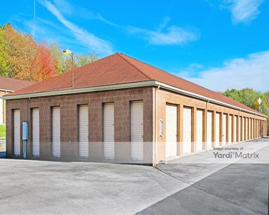 Storage Units for Rent available at 1267 Southeast Avenue, Tallmadge, OH 44278 Photo Gallery 1