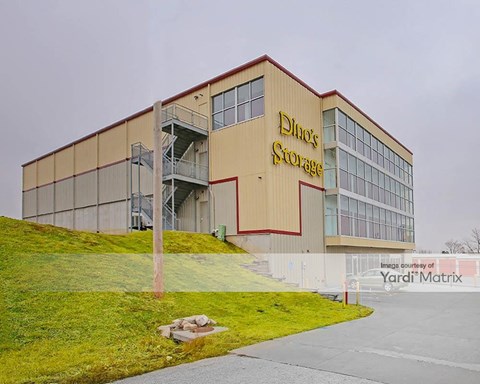 Storage Units for Rent available at 20800 West Dodge Road, Omaha, NE 68022