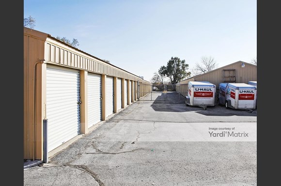 Center Street Self Storage 2829 South 148th Avenue Circle Omaha Rentcafe