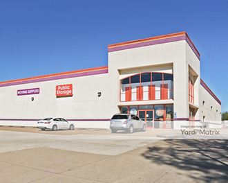 Storage Units for Rent available at 2878 Covington Pike, Memphis, TN 38128