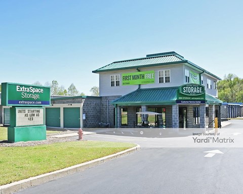 Storage Units for Rent available at 6937 Stage Road, Memphis, TN 38133