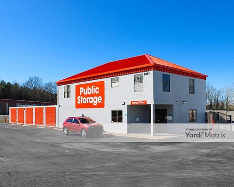 Storage Units for Rent available at 3891 Thomas Street, Memphis, TN 38127