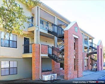 2700 W Pensacola St. 2-4 Beds Apartment for Rent - Photo Gallery 3