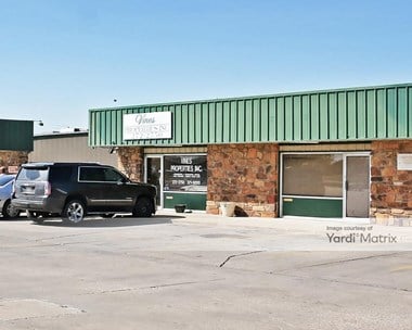Storage Units for Rent available at 11330 North Garnett, Owasso, OK 74055 Photo Gallery 1