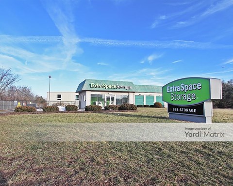 Storage Units for Rent available at 1420 Rahway Avenue, Avenel, NJ 07001