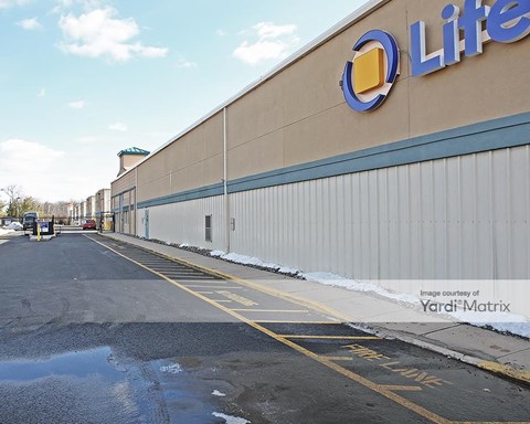 Storage Units for Rent available at 338 Highway 34, Matawan, NJ 07747