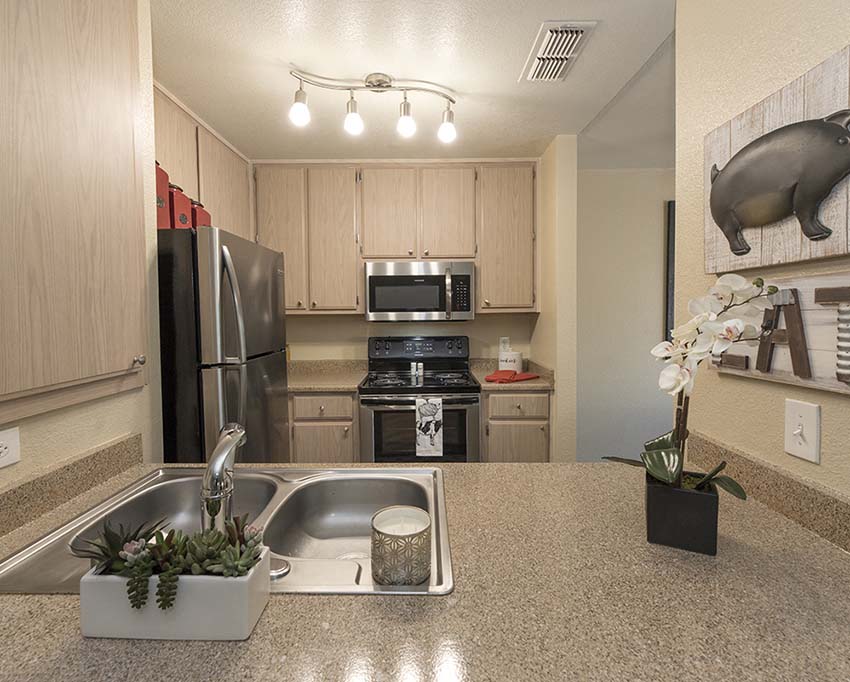 Citrus Heights Apartments for Rent - Foxborough - Spacious Kitchen with Modern Appliances