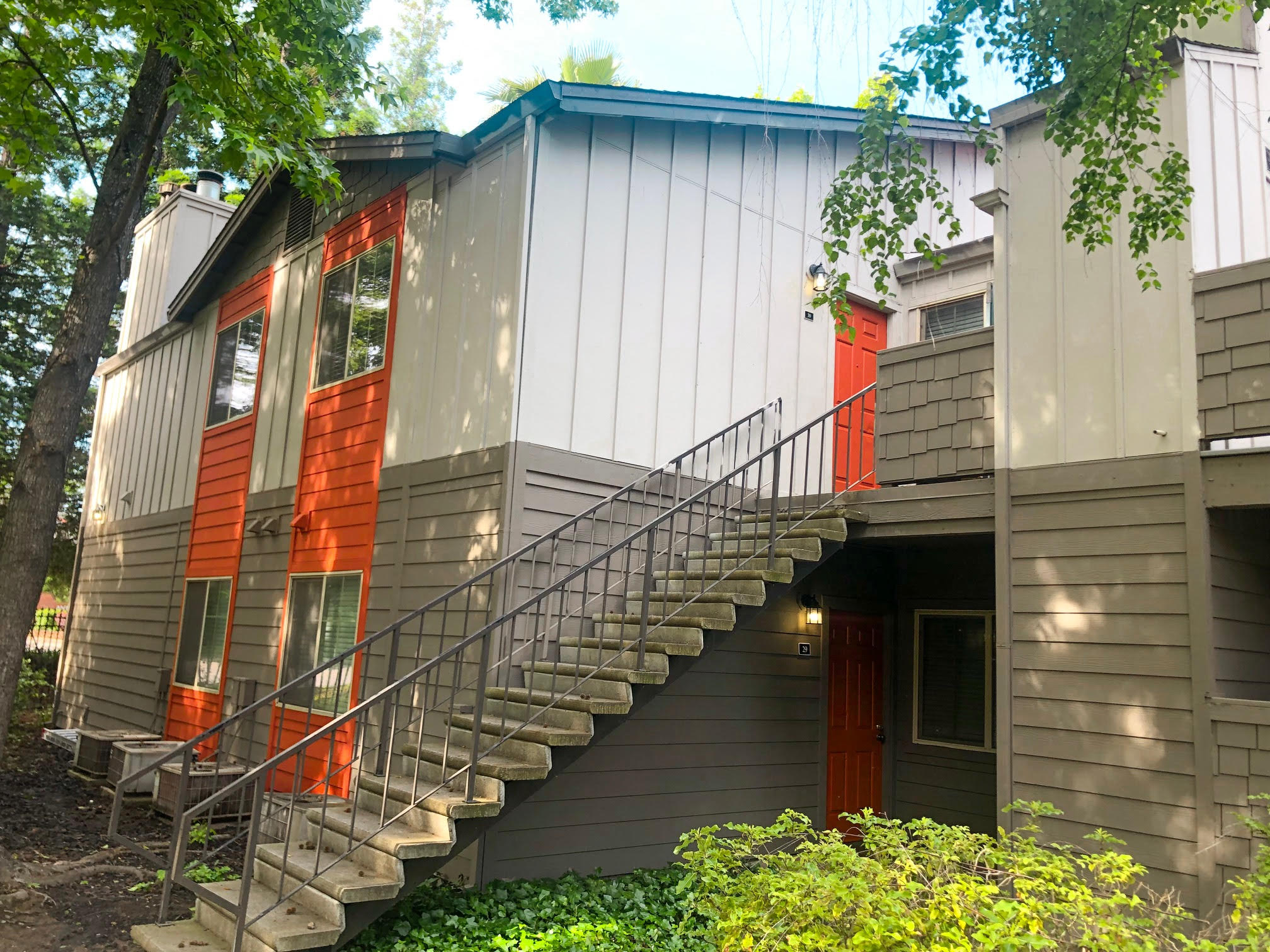Exterior Building l Apartments in Citrus Heights, CA l Foxborough Apartments
