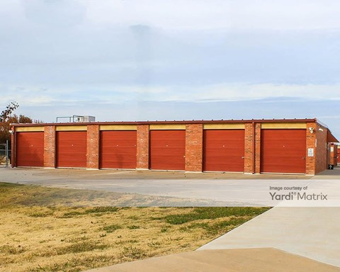Storage Units for Rent available at 8521 NW Expressway, Oklahoma City, OK 73162