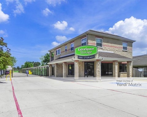 Storage Units for Rent available at 6005 Airline Drive, Metairie, LA 70003