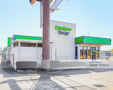 Storage Units for Rent available at 5104 Jefferson Hwy, Harahan, LA 70123