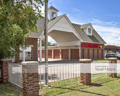 Storage Units for Rent available at 620 West Edmond Road, Edmond, OK 73003