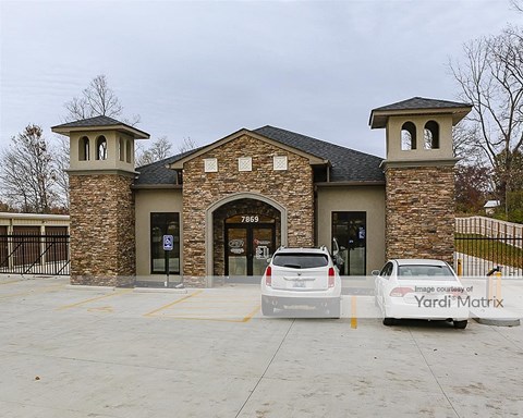 Storage Units for Rent available at 7869 Commerce Place, Florence, KY 41042