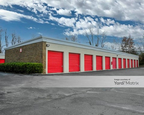 Storage Units for Rent available at 1700 Linden Avenue, Knoxville, TN 37917