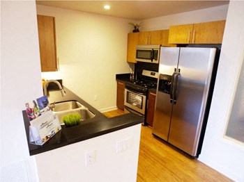 The Medallion | Apartments | Kitchen