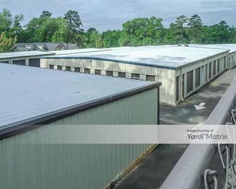 Storage Units for Rent available at 2781 Alexis Lane, Tallahassee, FL 32308