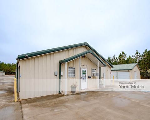 Storage Units for Rent available at 1065 Live Oak Drive, Moncks Corner, SC 29461