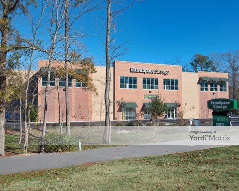 Storage Units for Rent available at 9670 Dorchester Road, Summerville, SC 29485