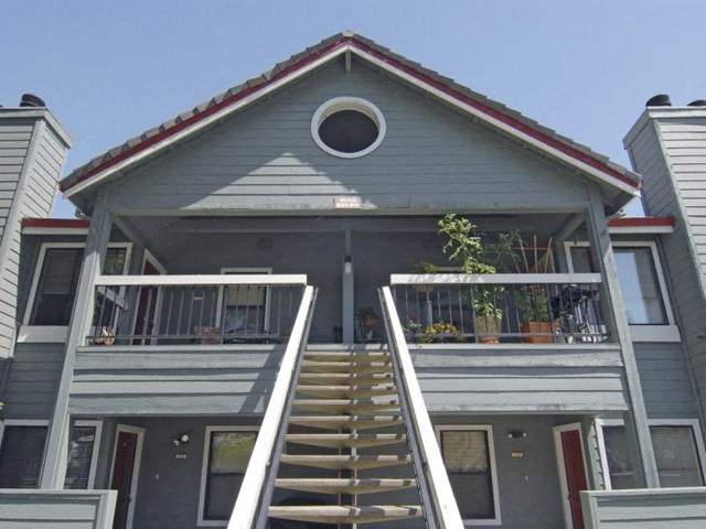 Apartments in Lodi Ca l Lakeshore Meadows and Garden Apartments