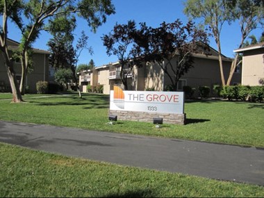 Entry Sign l The Grove Apartments in Davis CA