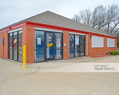 Storage Units for Rent available at 12515 East Central Avenue, Wichita, KS 67206