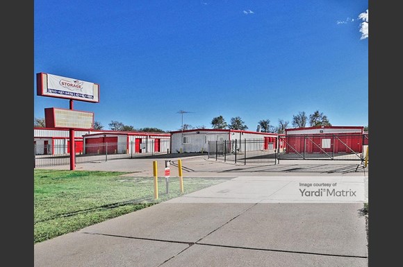 Red Dot Storage 511 West Macarthur Road Wichita Rentcafe