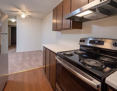 Kitchen and dining area l Park Club Apts