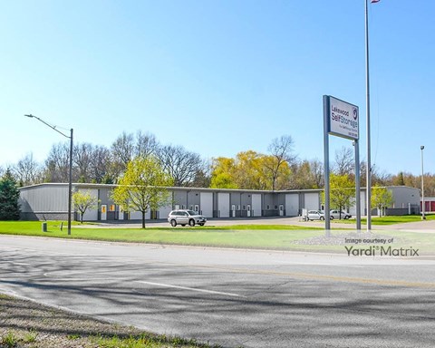 Storage Units for Rent available at 257 West Lakewood Blvd, Holland, MI 49424