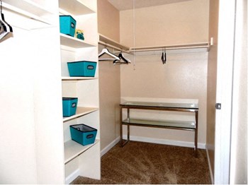 Closet l J Street Apartments for Rent in Davis CA