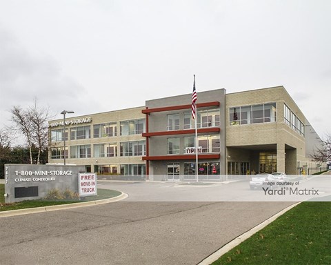 Storage Units for Rent available at 2477 West Maple Road, Troy, MI 48084