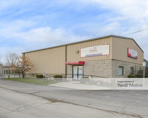 Storage Units for Rent available at 5620 Hoover, Trenton, MI 48183