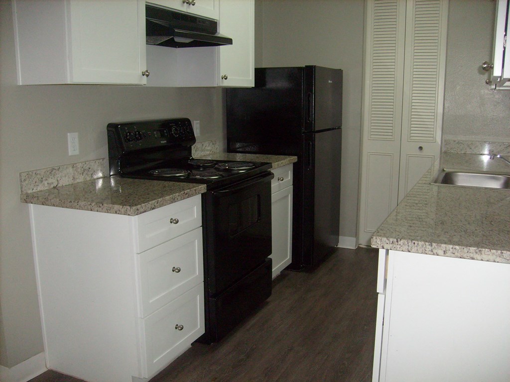 kitchen l Roseville Apartments For Rent l Park Place 