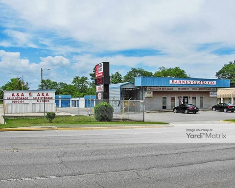 Storage Units for Rent available at 68 Green Street, Warner Robins, GA 31093