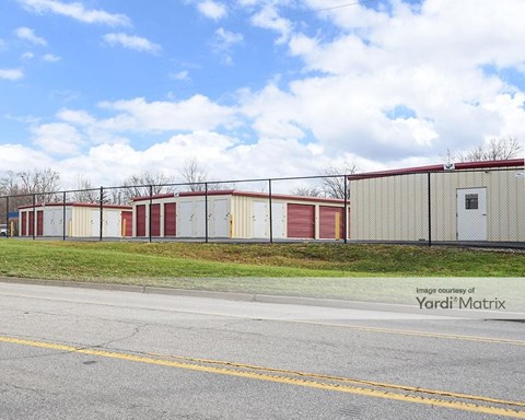 Storage Units for Rent available at 2909 Lower Huntington Road, Fort Wayne, IN 46809