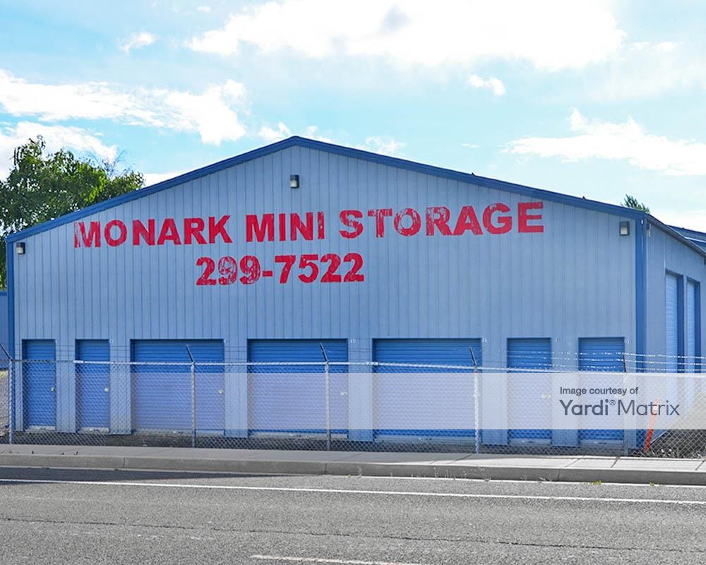 Safe Stor 3715 Blossom Dr Ne Salem Or 97305 Self Storage Salem Oregon With Images Self Storage Salem Oregon Storage