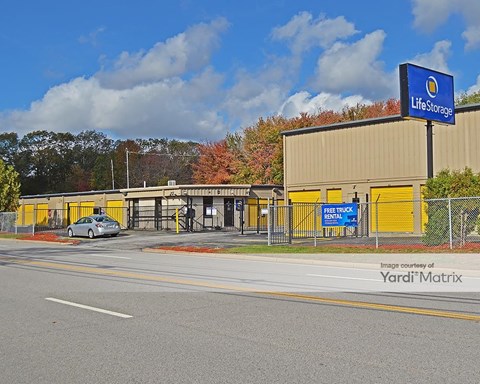 Storage Units for Rent available at 5 James P Murphy Indusrial Hwy, West Warwick, RI 02893