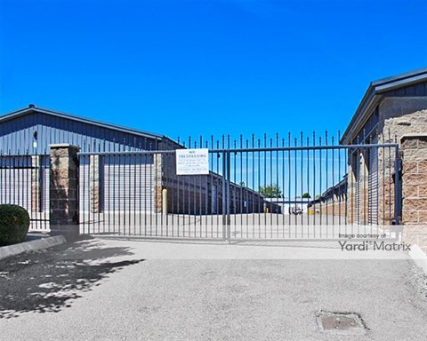 Storage Units for Rent available at 3112 West 27Th Avenue, Kennewick, WA 99337