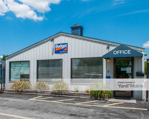 Storage Units for Rent available at 1400 East Main Street, Brownsburg, IN 46112