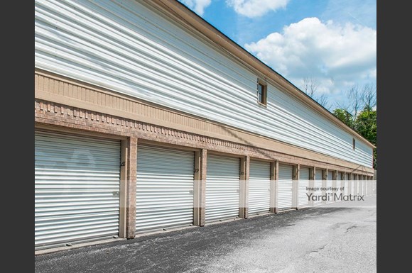 Brownsburg Self Storage Locker 39 North Grant Street Brownsburg Rentcafe