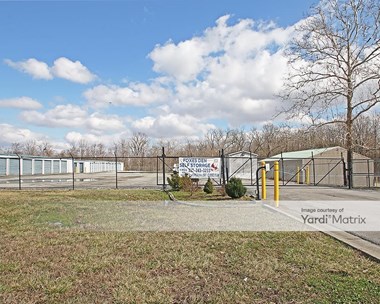 Storage Units for Rent available at 633 North Lynhurst Drive, Indianapolis, IN 46224 Photo Gallery 1