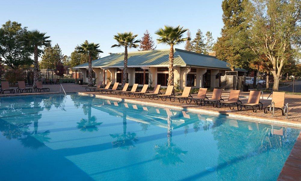 ENCLAVE AT ADOBE CREEK Apartments, One Lakeville Circle