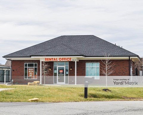 Storage Units for Rent available at 3610 Hopewell Road, Louisville, KY 40299